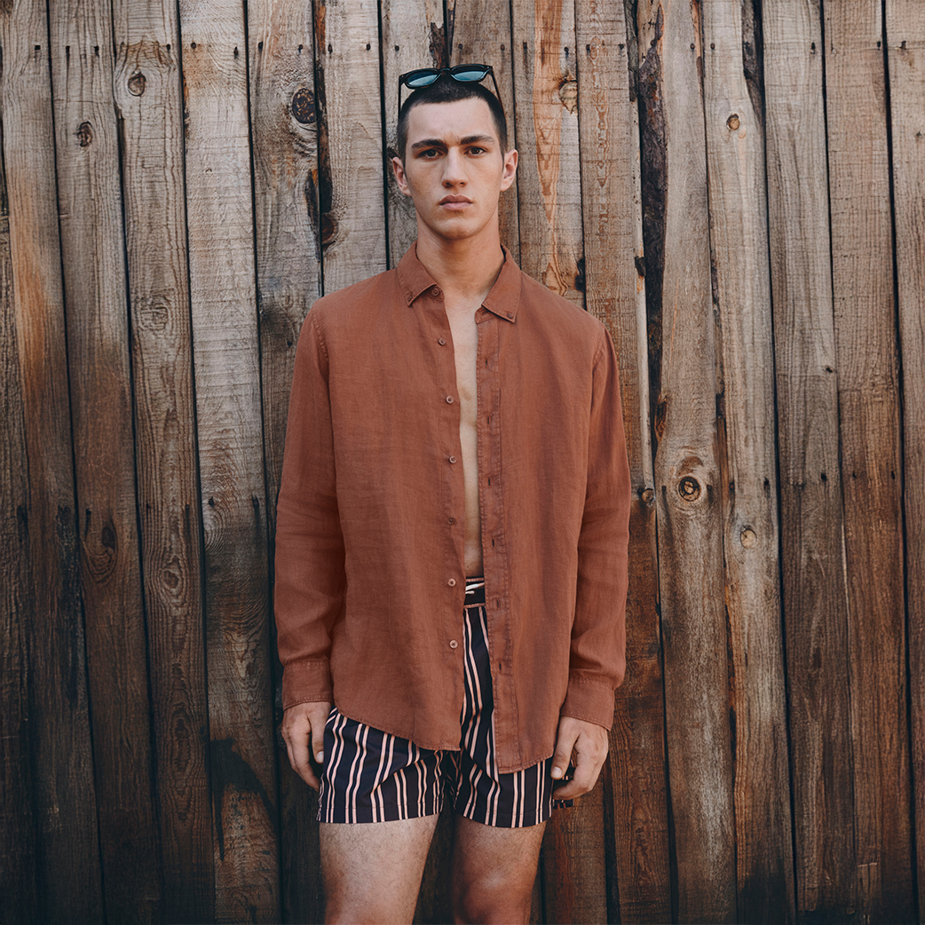 Men's holiday shop